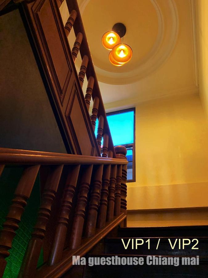 Ma Guesthouse Чиангмай Экстерьер фото