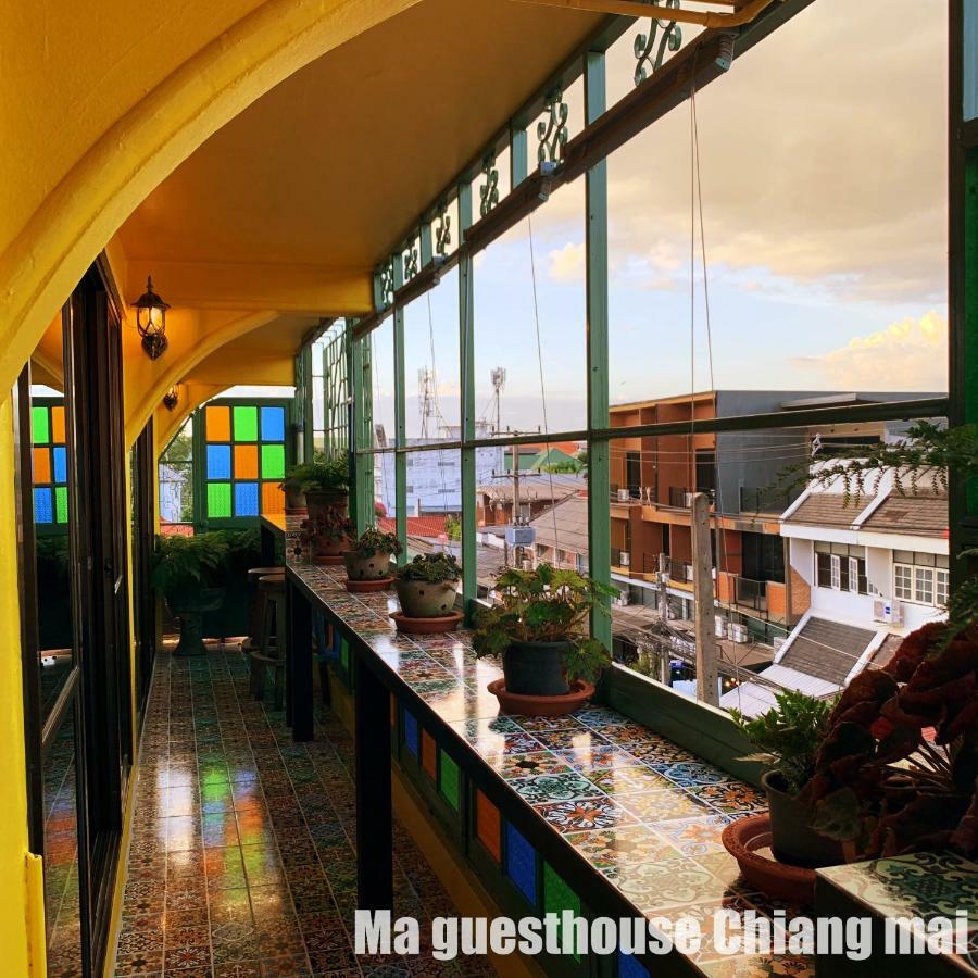 Ma Guesthouse Чиангмай Номер фото